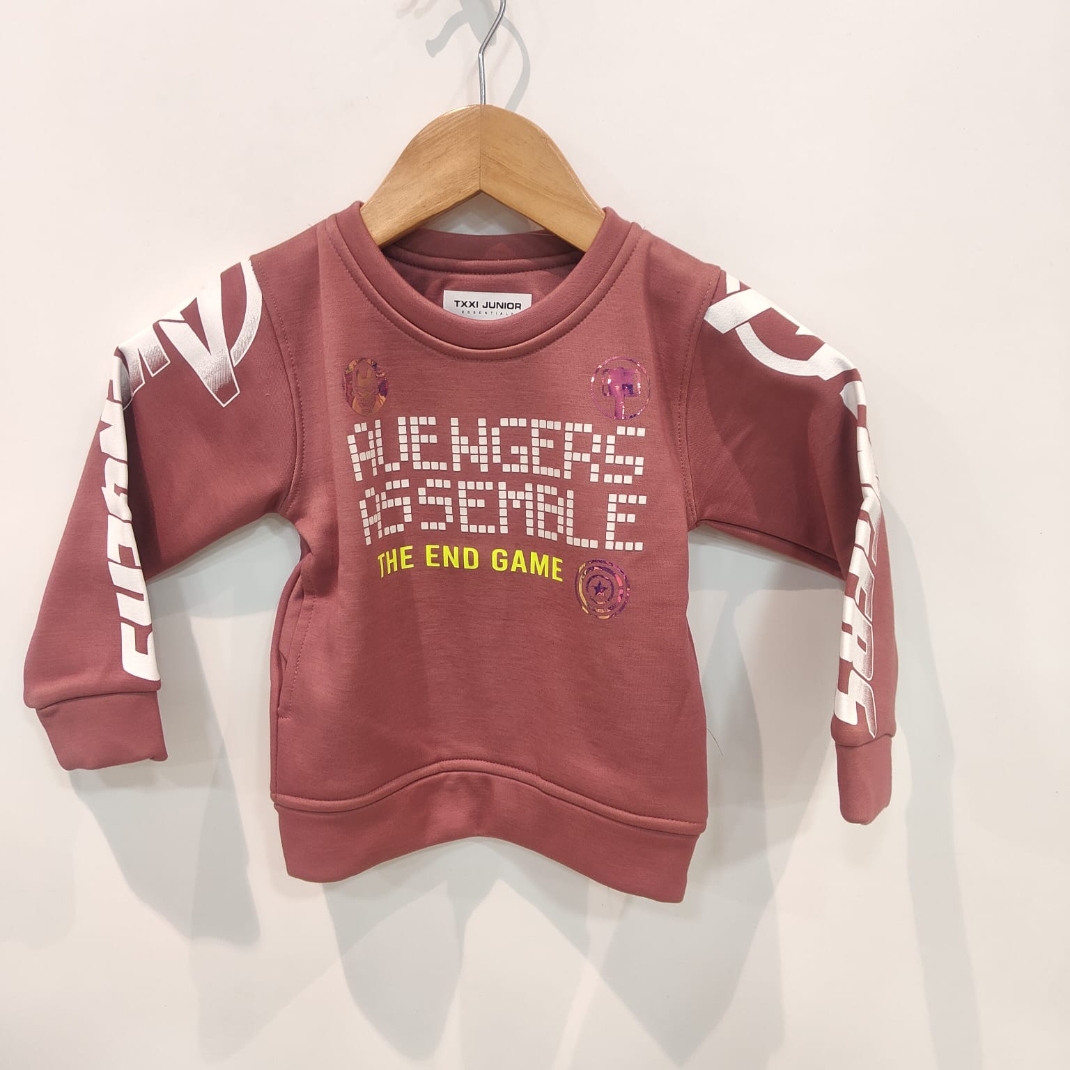 WhatsApp Image 2026-01-29 at 8.51.26 PM Kids Maroon Printed Sweatshirt – “Players Assemble” Winter Wear